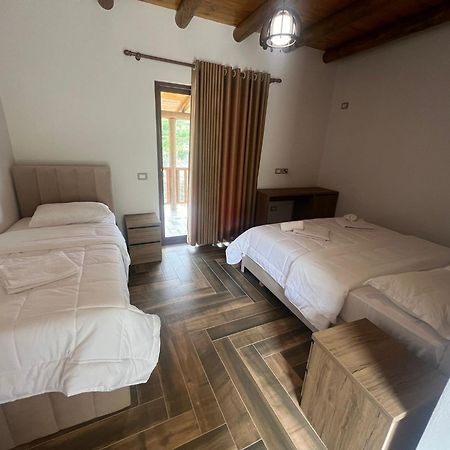 Guest House Bracaj Corovode Exterior photo