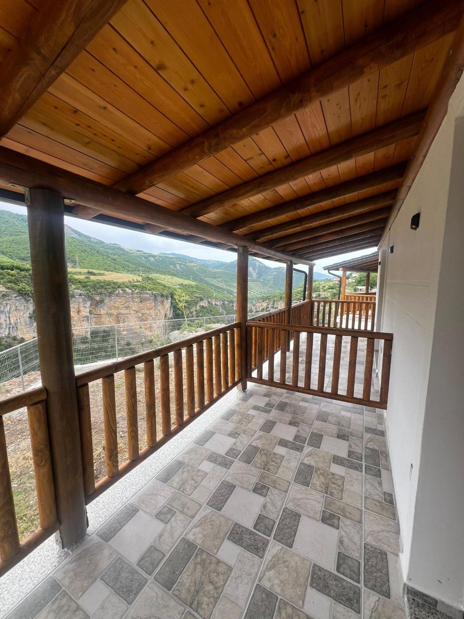 Guest House Bracaj Corovode Exterior photo