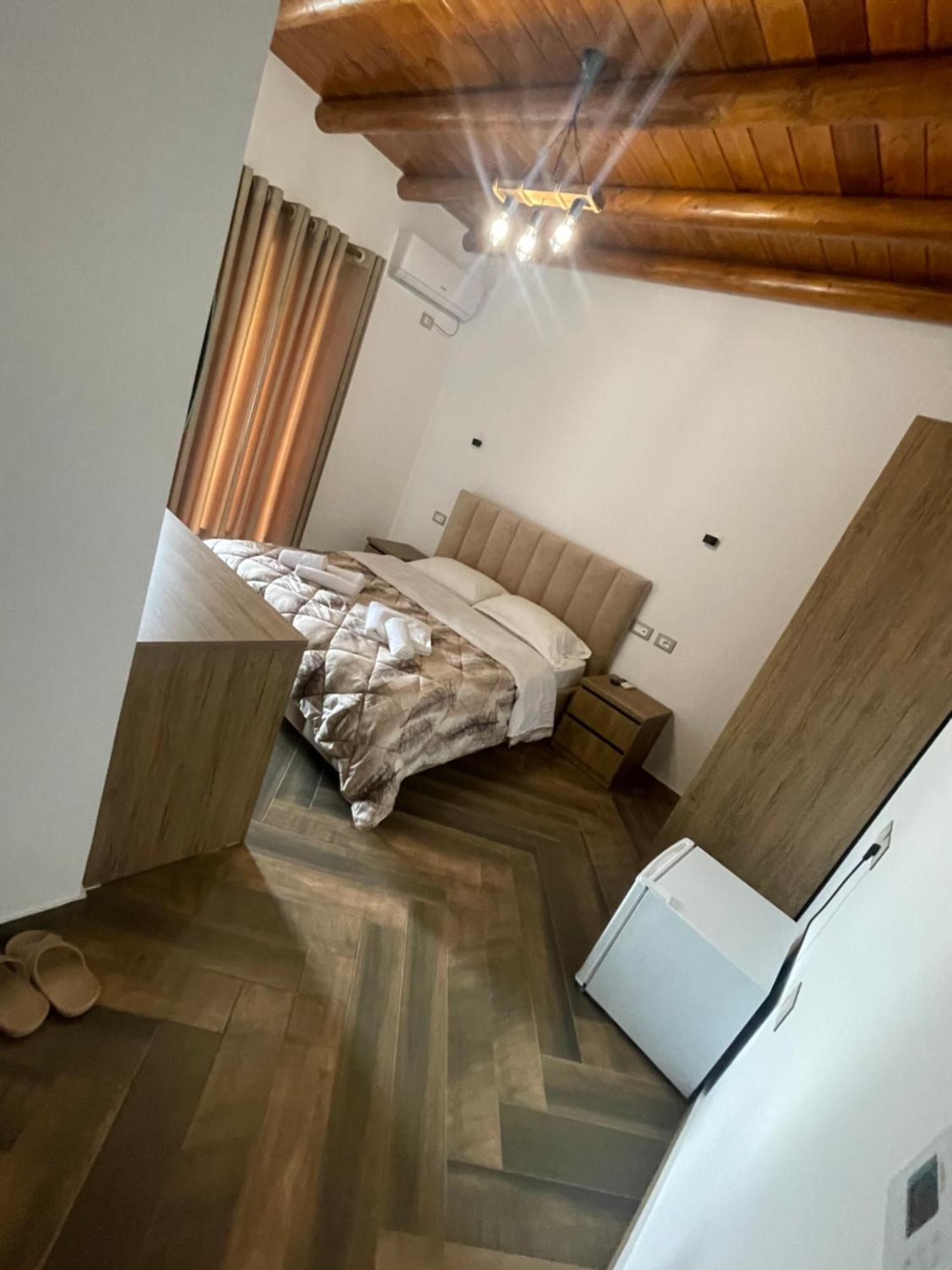 Guest House Bracaj Corovode Exterior photo