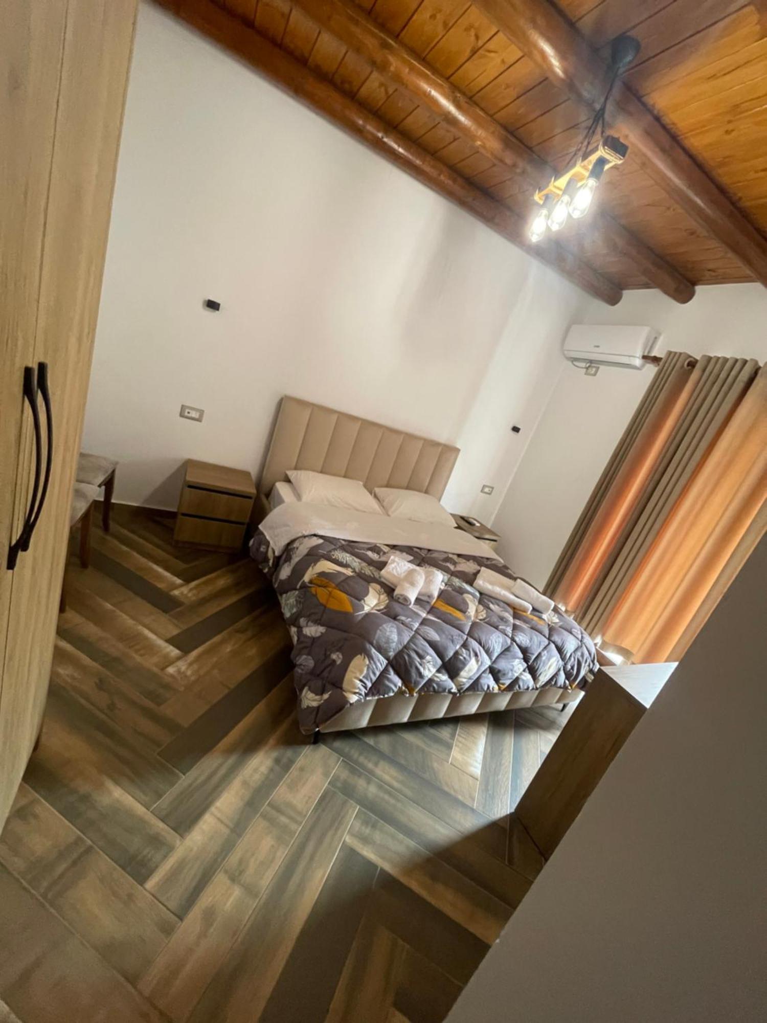 Guest House Bracaj Corovode Exterior photo