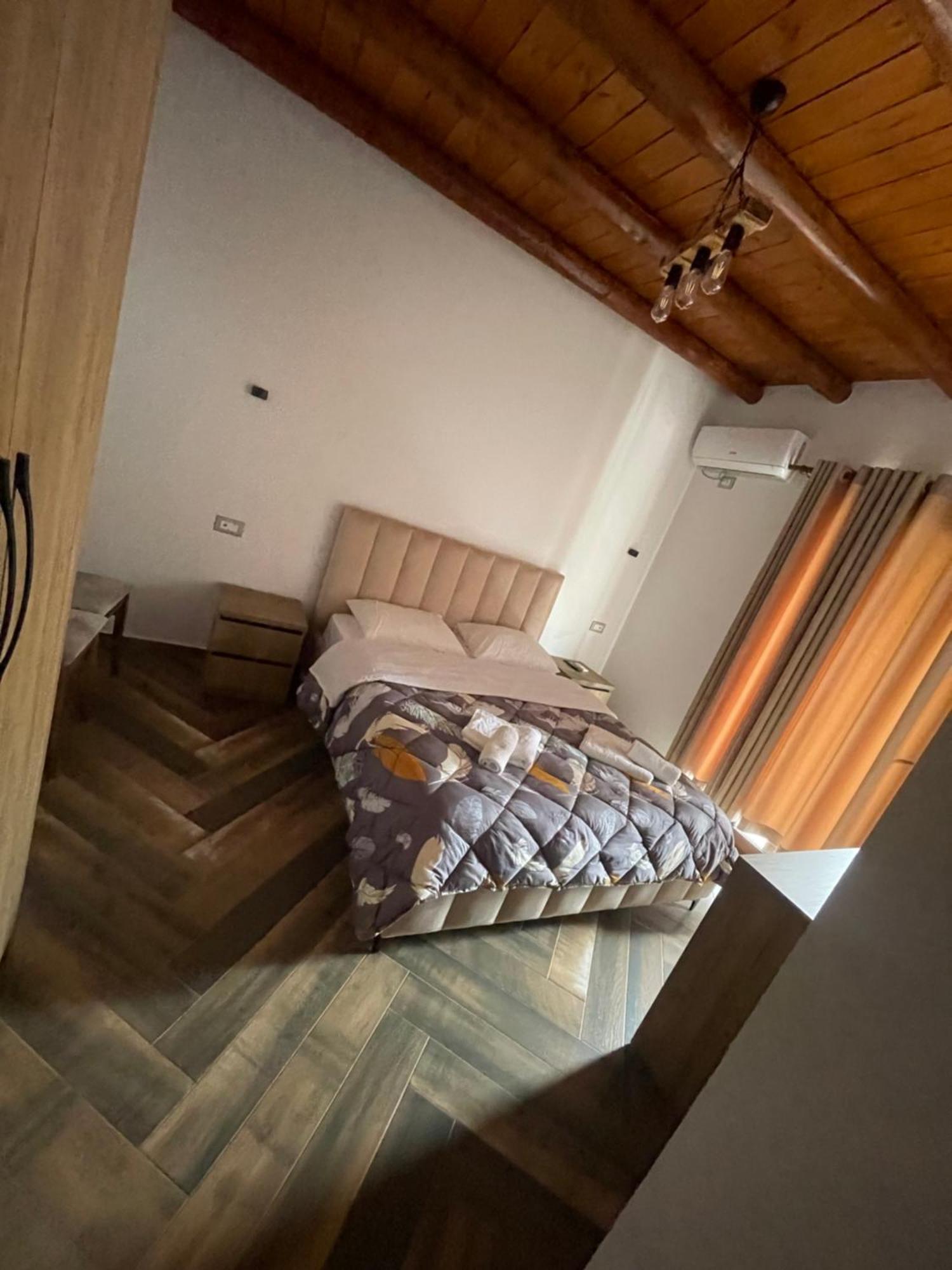 Guest House Bracaj Corovode Exterior photo